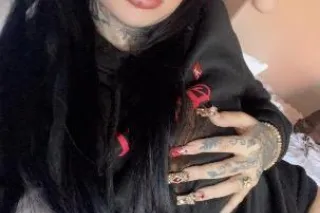 😍Sexy Seductive Snowbunny with thick juicy ass and wet creamy pussy💦 CONTENT AND FACETIME SHOWS ONLY RN💋 - Image 3